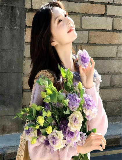 蜜桃假体隆胸_人妖欧美_婚姻时差在线观看